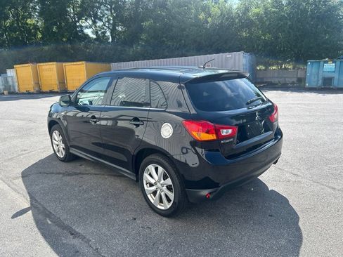 Used 2013 Mitsubishi Outlander Sport SE AWD/4WD image 4