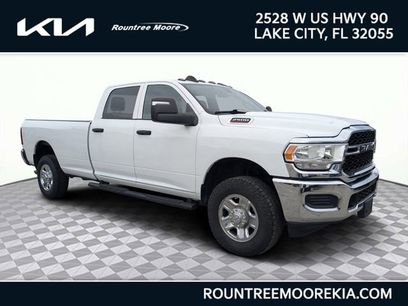Used 2024 RAM 2500 Tradesman w/ Chrome Appearance Group