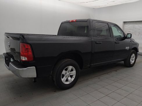 Used 2022 RAM 1500 Classic SLT RWD image 10