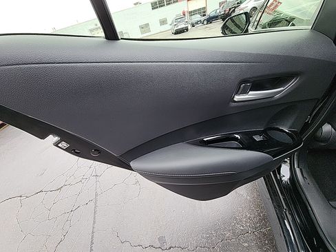 Used 2024 Toyota Corolla SE w/ SE Package FWD image 21