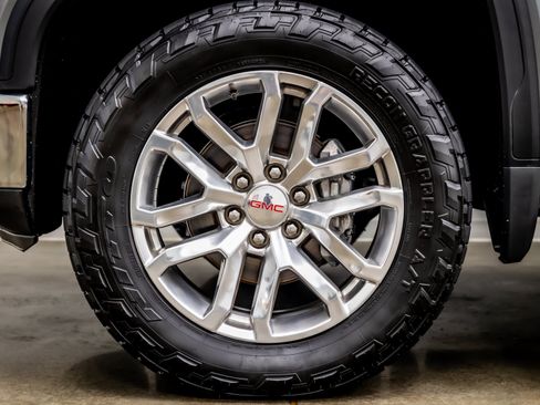 Used 2021 GMC Sierra 1500 SLT AWD/4WD image 37