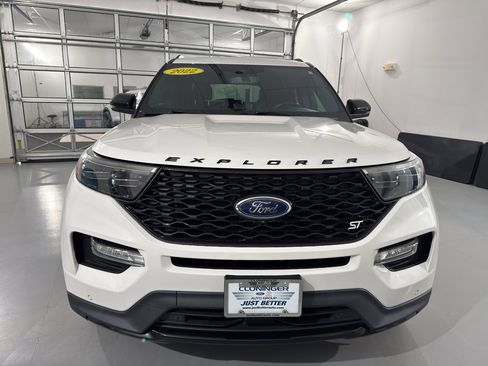 Used 2022 Ford Explorer ST w/ Equipment Group 401A image 2