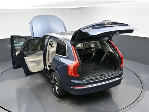 Used 2024 Volvo XC90 B6 Plus w/ Protection Package Premier image 51