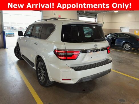 Used 2022 Nissan Armada Platinum w/ Cargo Package image 4