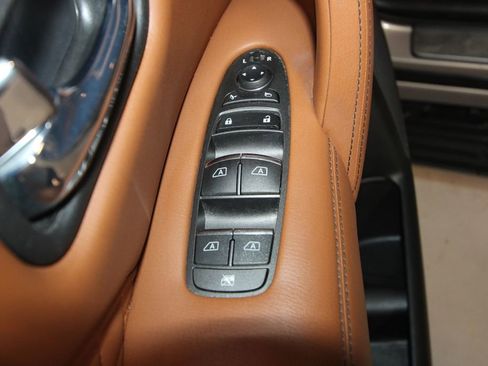 Used 2021 INFINITI QX80 Sensory w/ All-Season Package image 6