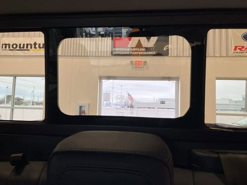 Used 2024 Ford Maverick Lariat image 29