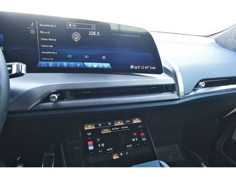 Used 2026 Cadillac Vistiq Premium Luxury image 20