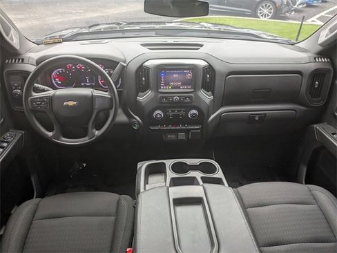 Used 2023 Chevrolet Silverado 1500 Custom image 18