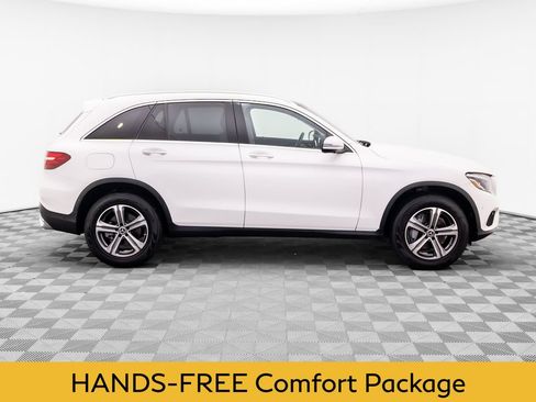 Used 2019 Mercedes-Benz GLC 300 4MATIC image 7