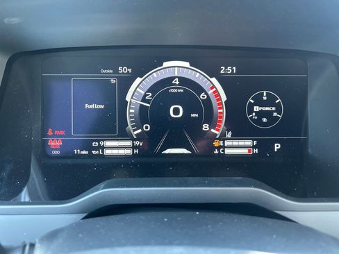 New 2026 Toyota Tundra Limited AWD/4WD image 9