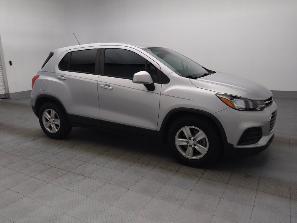 Used 2020 Chevrolet Trax LS w/ Tint and Cruise Package FWD image 11