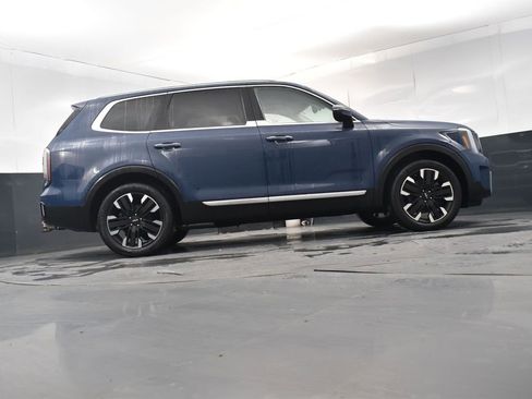 Certified 2024 Kia Telluride SX Prestige image 28