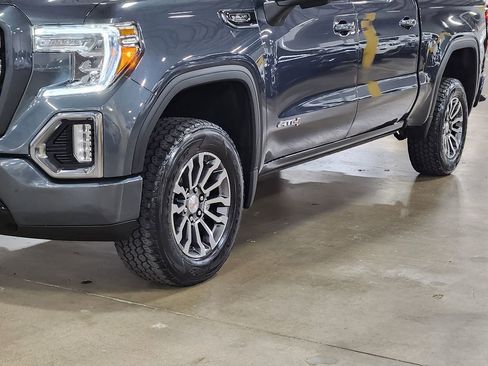 Used 2021 GMC Sierra 1500 AT4 image 17