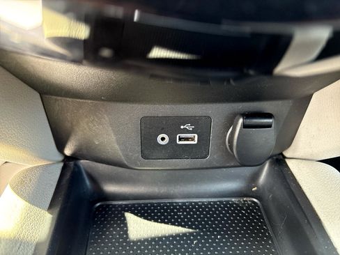 Used 2020 Nissan Rogue Sport SV w/ All-Weather Package image 21