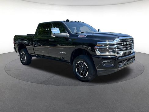 Certified 2025 RAM 2500 Laramie AWD/4WD image 8