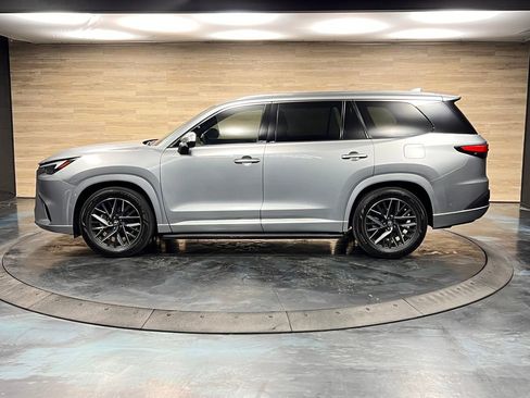 Used 2024 Lexus TX 350 FWD w/ Captains Chair Package image 21