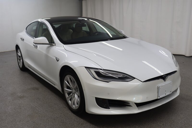 Used 2017 Tesla Model S 75D AWD/4WD image 1