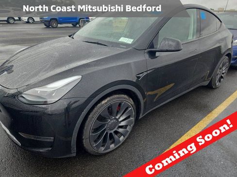 Used 2023 Tesla Model Y Performance AWD/4WD image 1