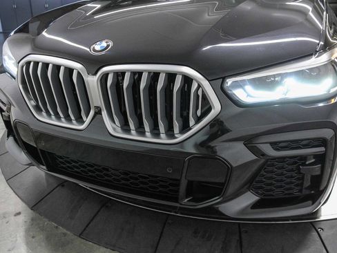Certified 2023 BMW X6 xDrive40i w/ M Sport Package image 11