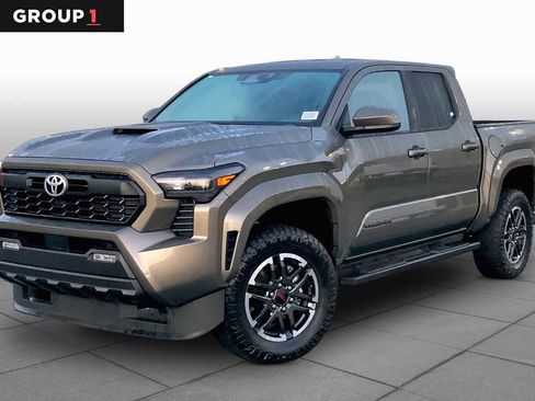Used 2024 Toyota Tacoma TRD Sport RWD image 1