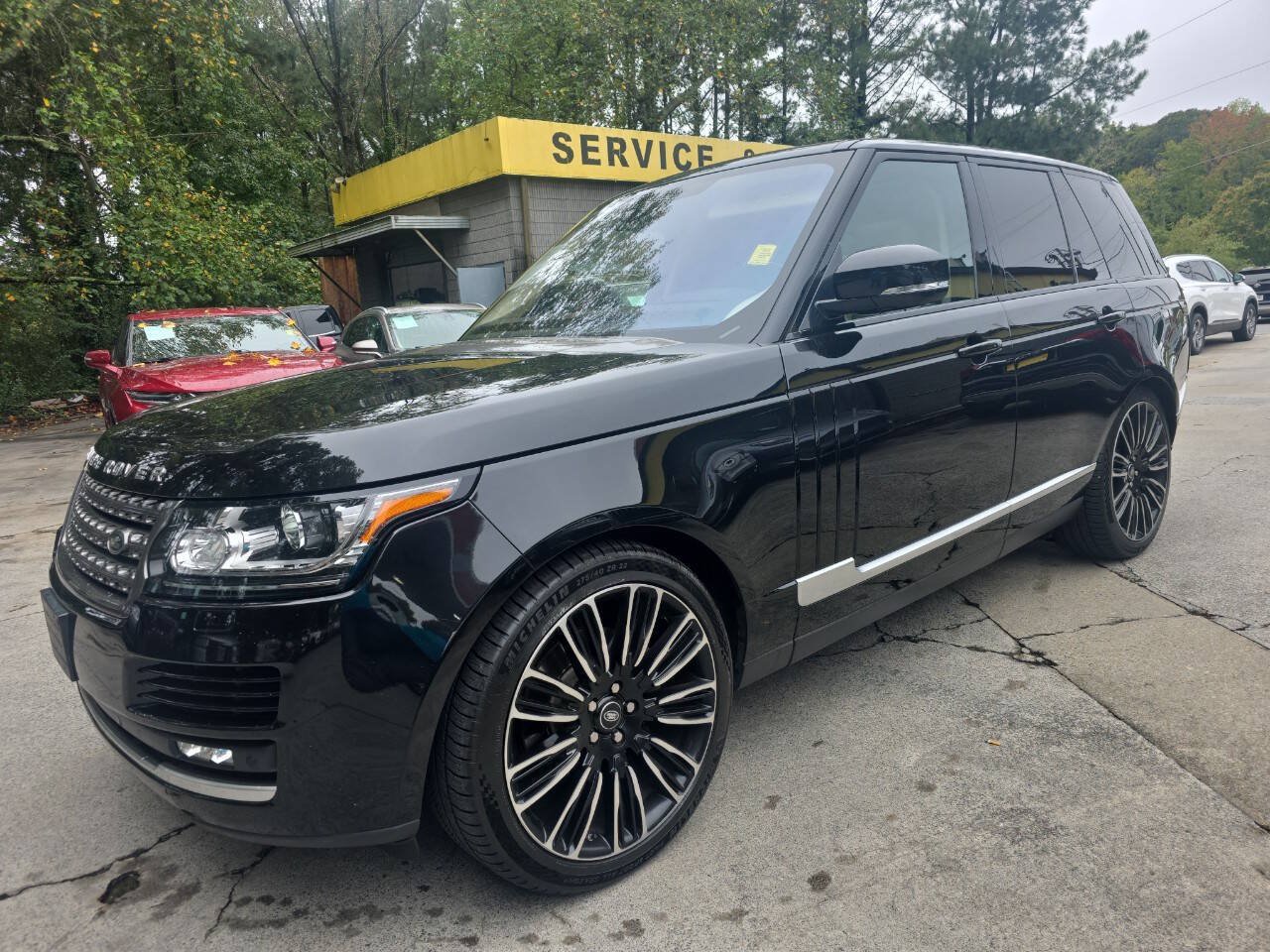 Used 2017 Land Rover Range Rover AWD/4WD image 2