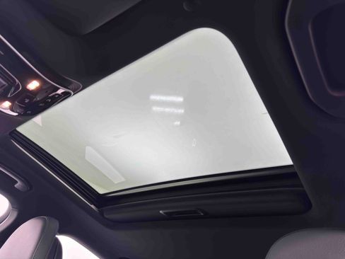 Used 2023 Mercedes-Benz C 300 Sedan w/ AMG Line w/ Night Package image 12