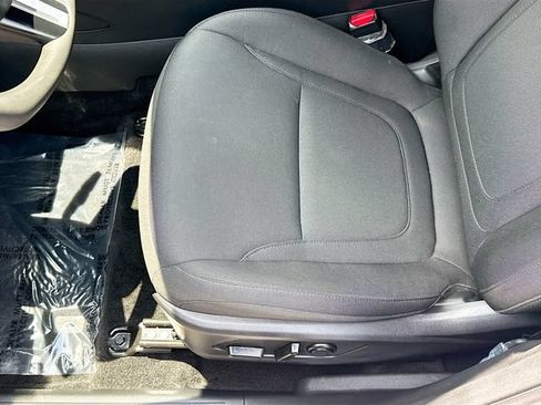 Certified 2025 Hyundai Tucson SEL FWD image 18