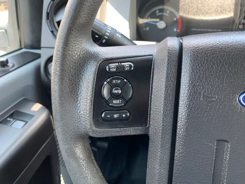 Used 2016 Ford F550 4x4 SuperCab Super Duty image 14