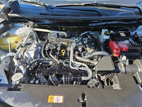 Used 2025 Mitsubishi Outlander SE image 23