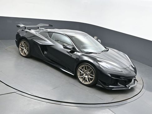 New 2026 Chevrolet Corvette Z06 w/ Z07 Performance Package image 1