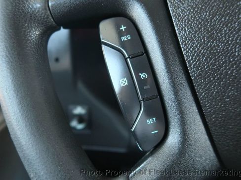 Used 2020 Chevrolet Express 2500 w/ Enhanced Convenience Package RWD image 28
