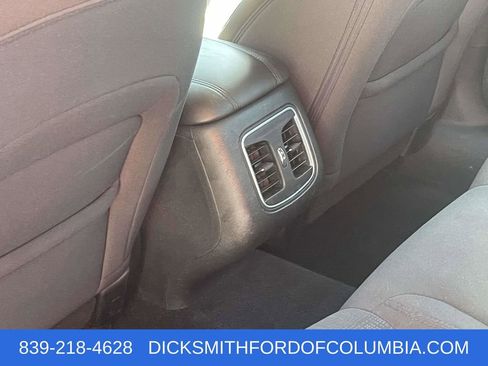 Used 2015 Chrysler 200 Limited w/ Convenience Group image 12