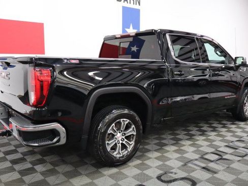 Used 2019 GMC Sierra 1500 SLE w/ SLE Value Package AWD/4WD image 18
