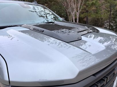 New 2026 Chevrolet Silverado 1500 Custom Trail Boss w/ Turbomax Blackout Package