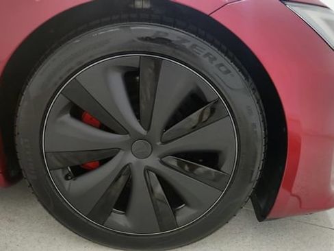 Used 2024 Tesla Model S Plaid AWD/4WD image 91