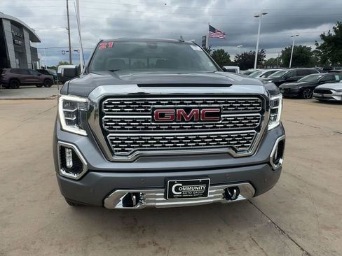 Certified 2021 GMC Sierra 1500 Denali w/ Driver Alert Package II image 2