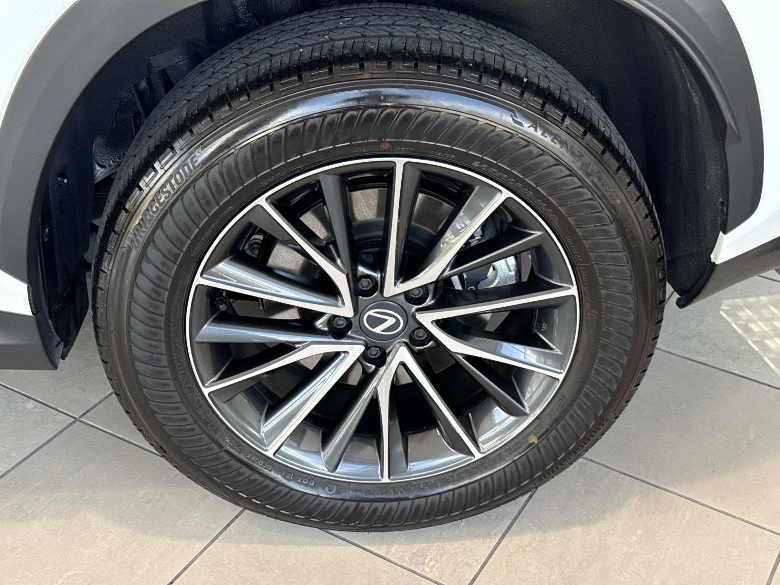 Used 2026 Lexus NX 350h FWD w/ Accessory Package (2T) image 29
