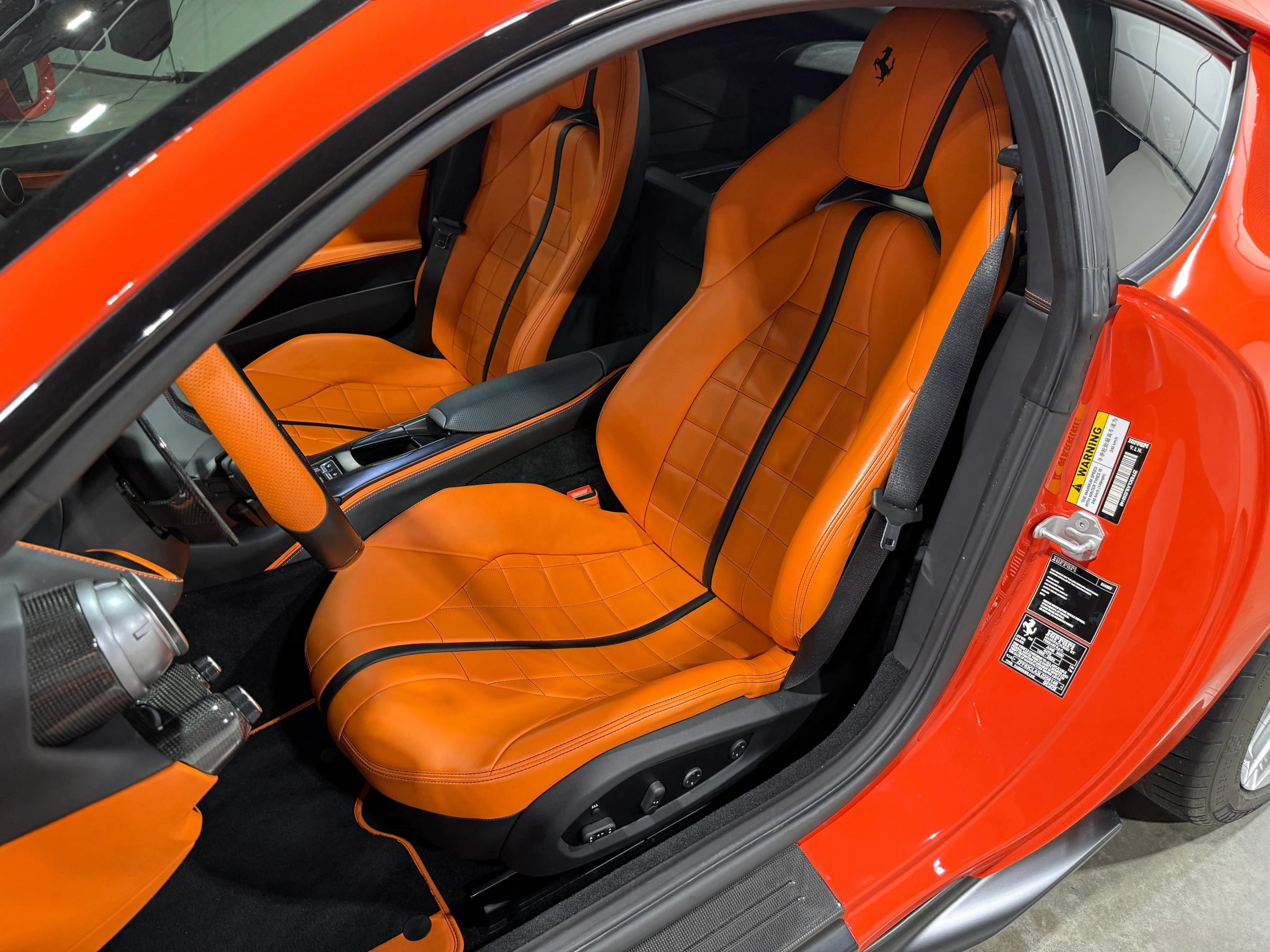 Used 2020 Ferrari 812 Superfast RWD image 42