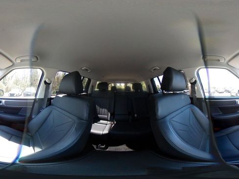 Used 2025 Hyundai Santa Fe SEL image 44