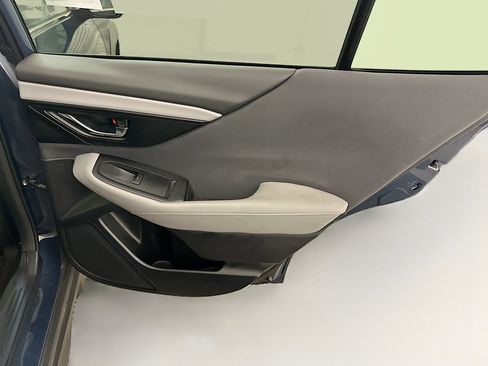 Used 2024 Subaru Outback Premium image 30