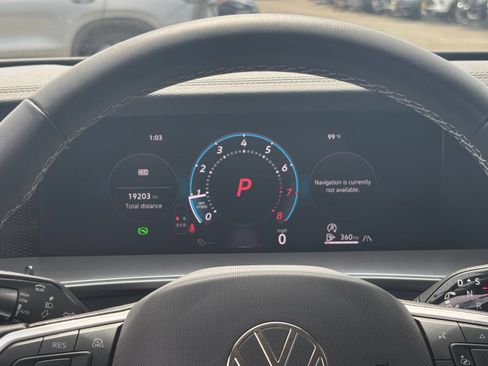 Used 2026 Volkswagen Tiguan SE AWD/4WD image 41