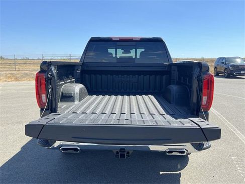 New 2026 GMC Sierra 1500 SLT w/ SLT Premium Plus Package image 28