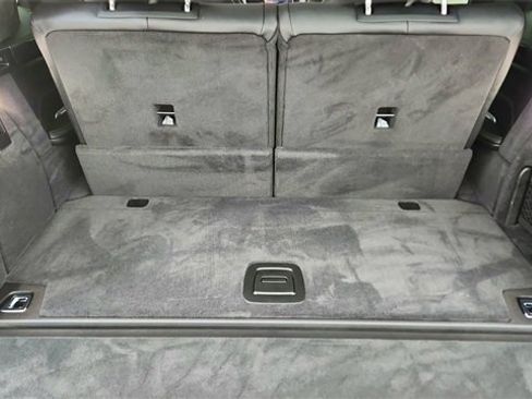 Used 2024 BMW X7 xDrive40i w/ M Sport Package image 15