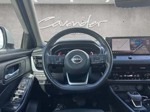 Certified 2024 Nissan Rogue SL w/ SL Premium Package FWD image 21