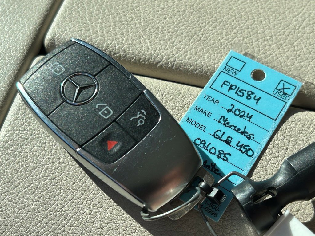 Used 2024 Mercedes-Benz GLE 450 4MATIC image 56