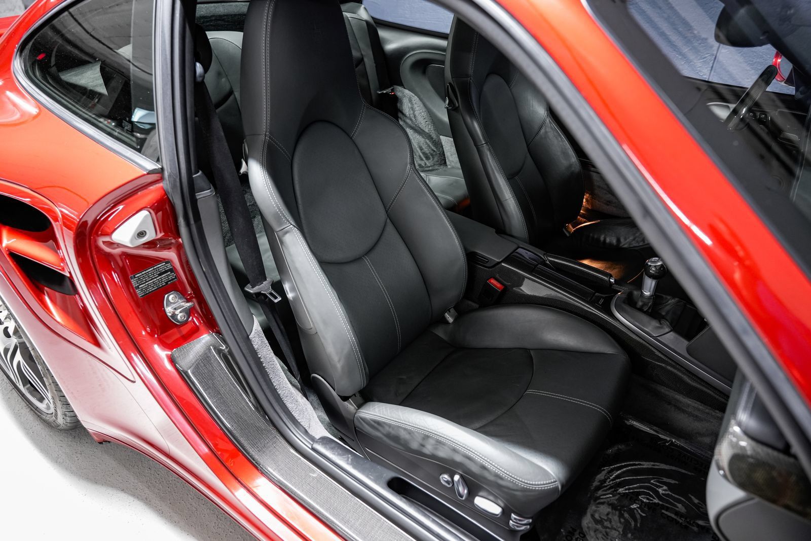 Used 2008 Porsche 911 Turbo AWD/4WD image 28