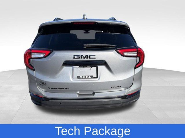 Certified 2024 GMC Terrain SLT w/ Tech Package AWD/4WD image 4