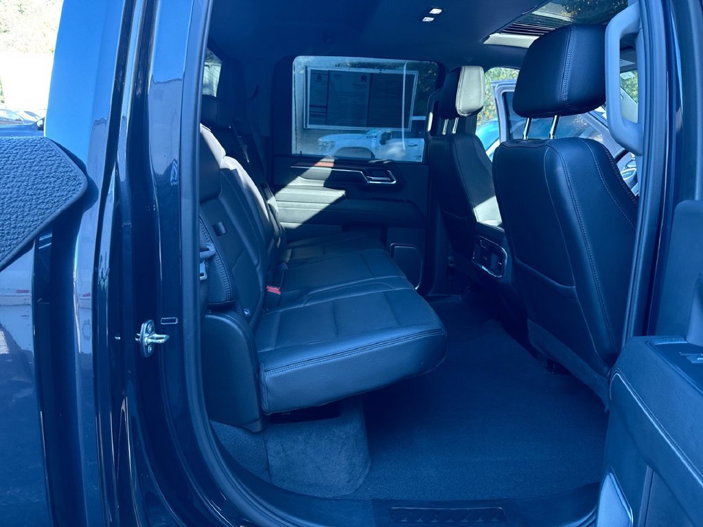 Used 2024 GMC Sierra 2500 Denali w/ Denali Reserve Package AWD/4WD image 29