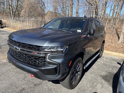 Used 2021 Chevrolet Tahoe Z71 w/ Z71 Signature Package image 14