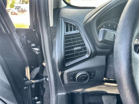 Used 2021 Ford EcoSport SE image 17